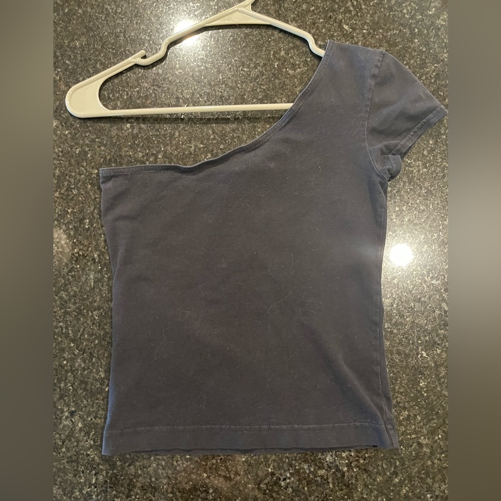 Betty Blue One Shoulder Black Shirt, Size XS - Picture 3 of 6